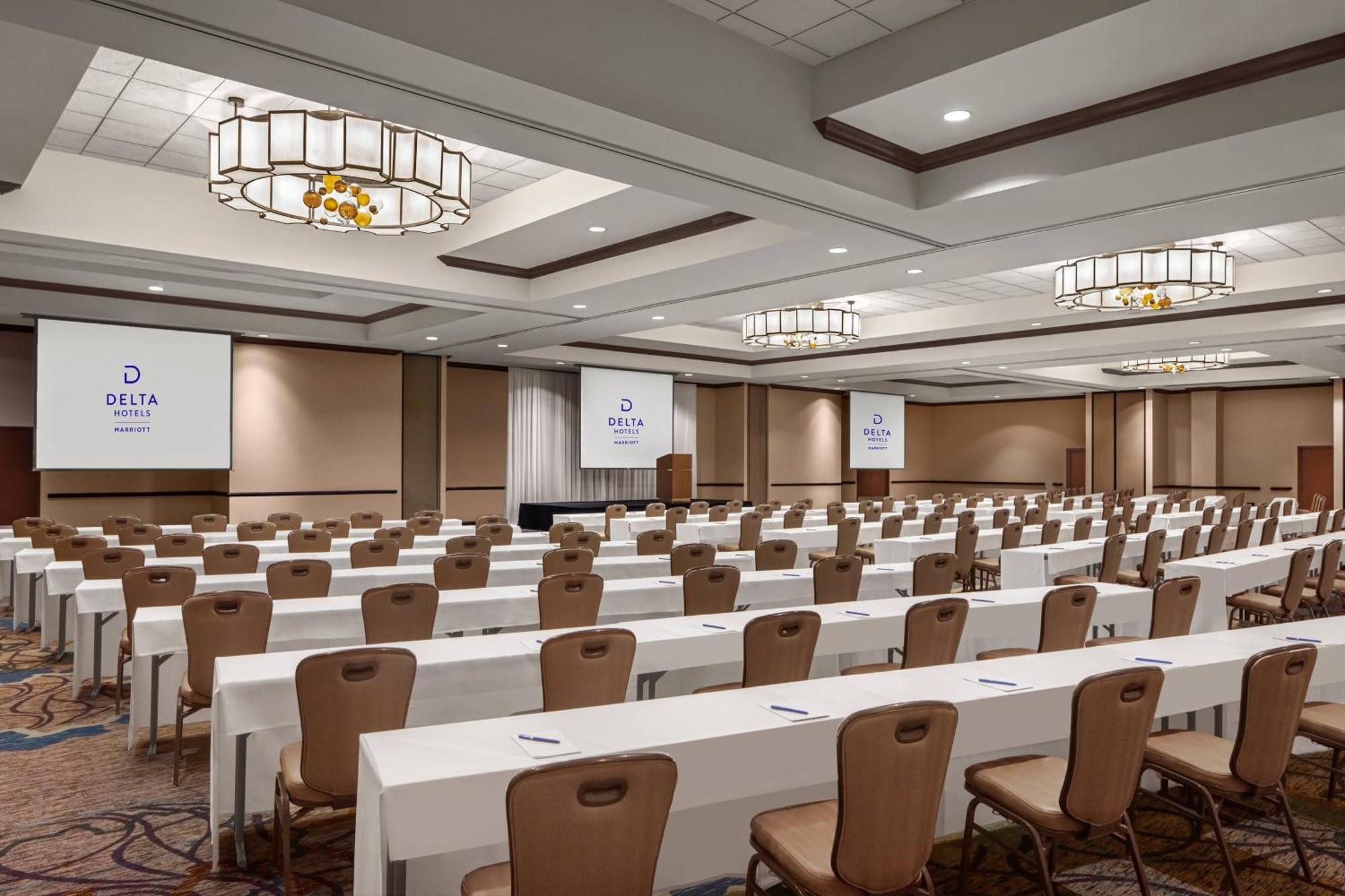 Delta Hotels By Marriott Anaheim Garden Grove Εξωτερικό φωτογραφία