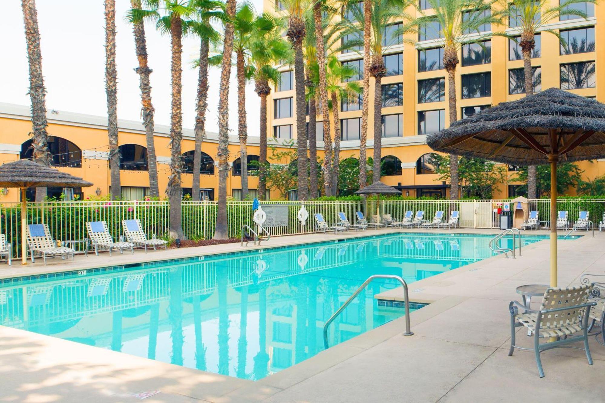 Delta Hotels By Marriott Anaheim Garden Grove Εξωτερικό φωτογραφία